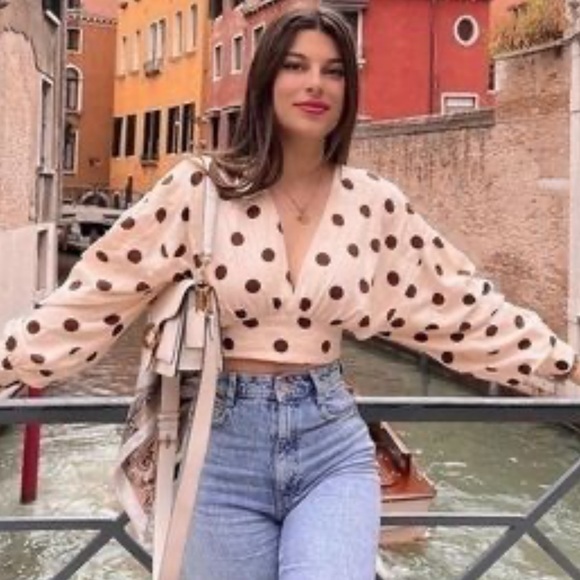 Zara Tops - NWT Zara Polka Dot Linen Blend Top